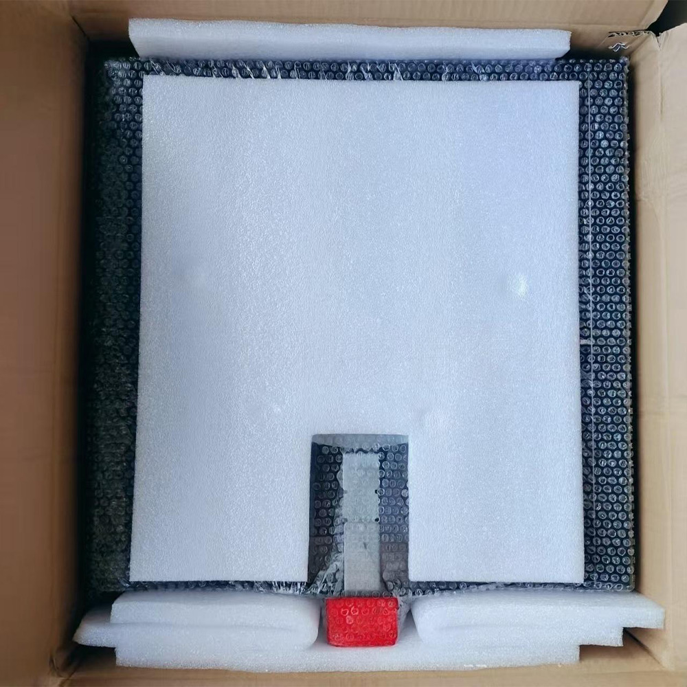 SANBO seat swivel export loading operation, meticulously packaged goods ensuring supply chain stability.jpg